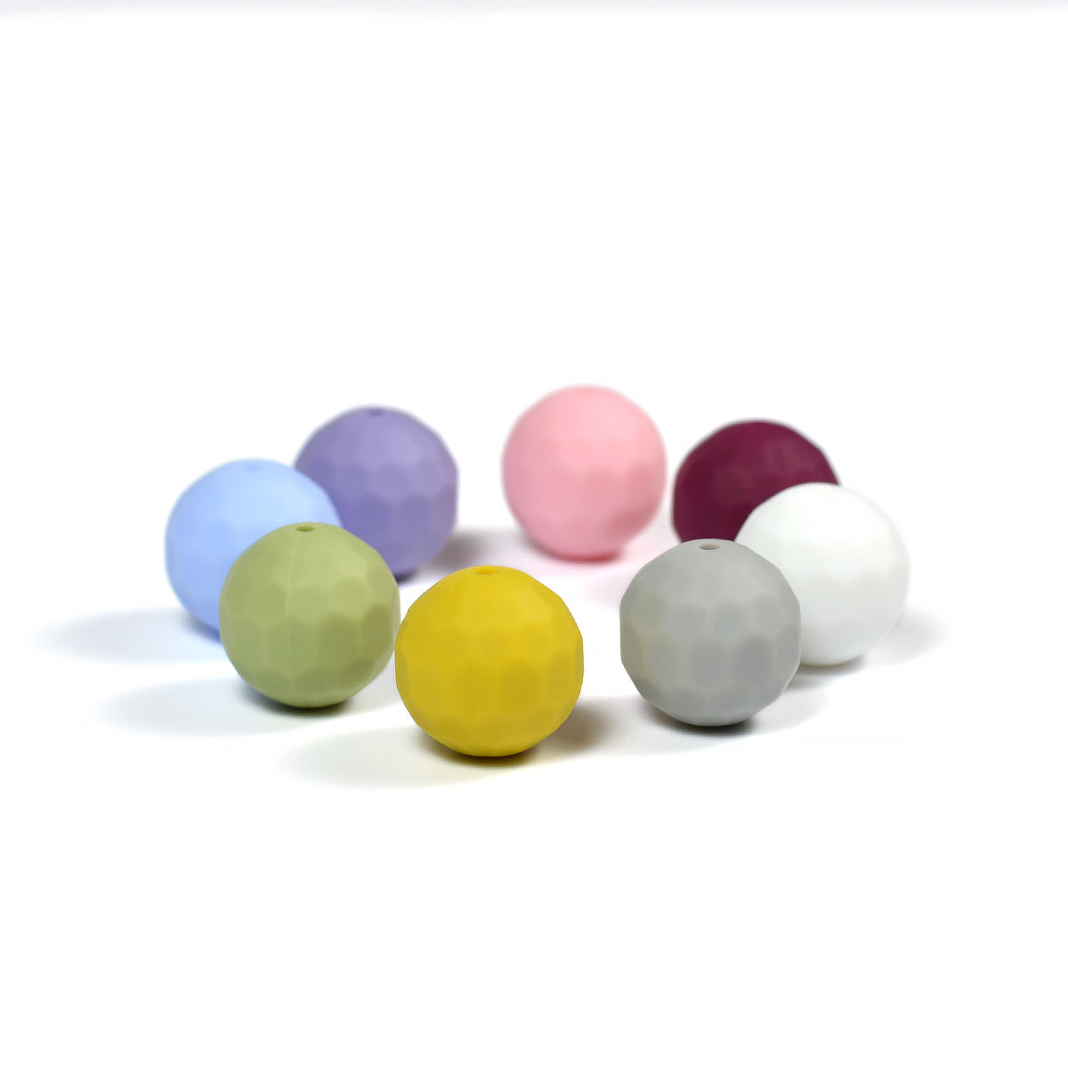 Facetterade silikonpärlor