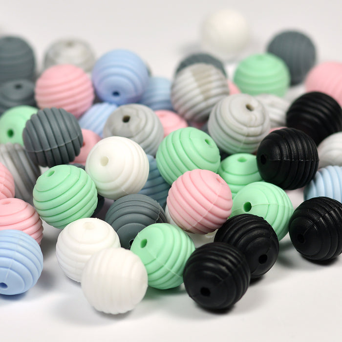 Räfflad silikonpärla, mint, 15mm