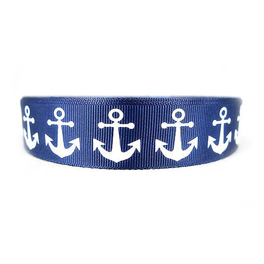 Marinblått band med vita ankare, 22mm