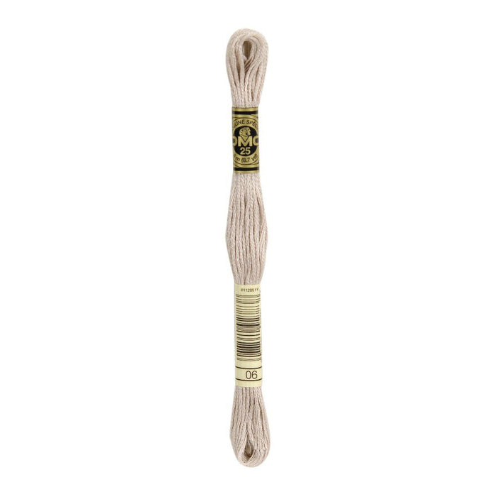 Broderigarn DMC Mouliné – 0006 Sand