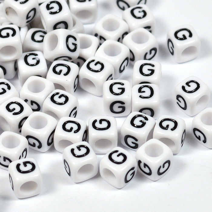 Vita bokstavspärlor, kub, 6mm, A–Z