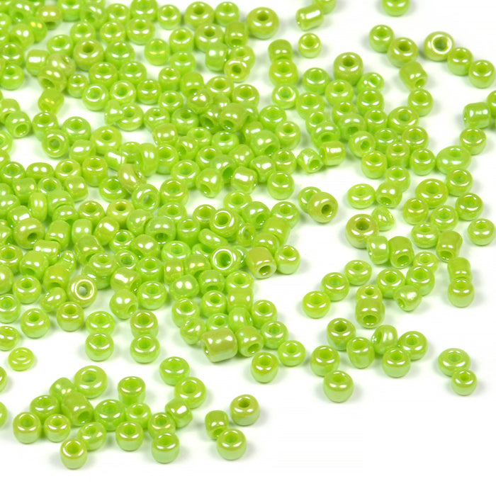 Seed Beads, 2mm, lustered ljusgrön, 30g