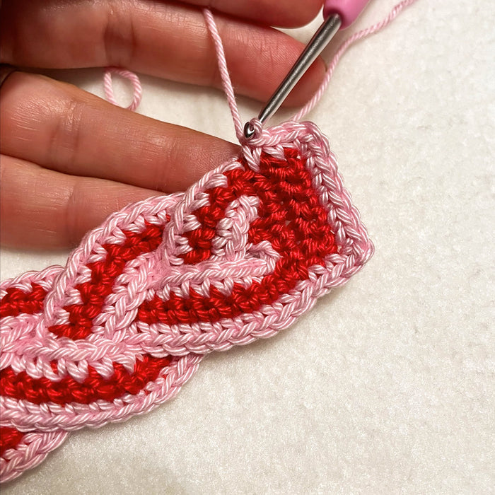 Crochet pattern, pacifier and lanyard TIAS