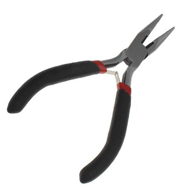 Pliers with cutter