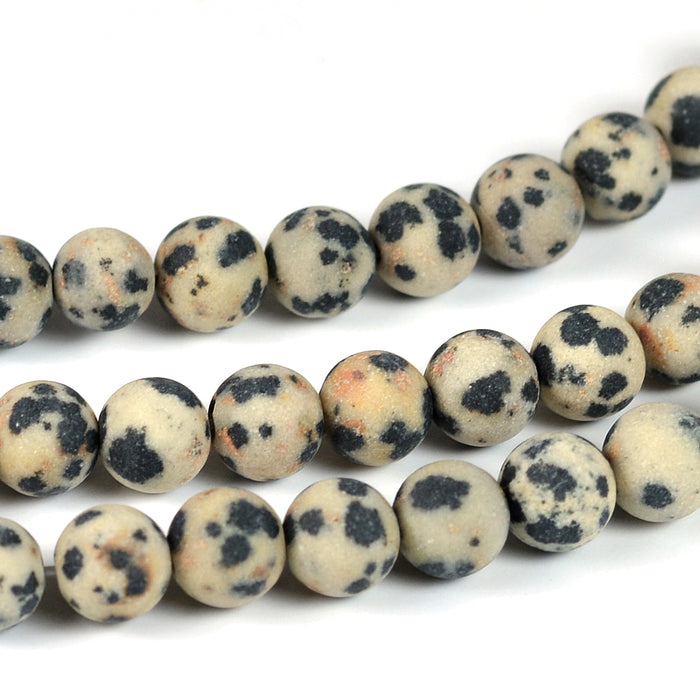 Dalmatinerjaspis pärlor, lätt frostade, 6mm