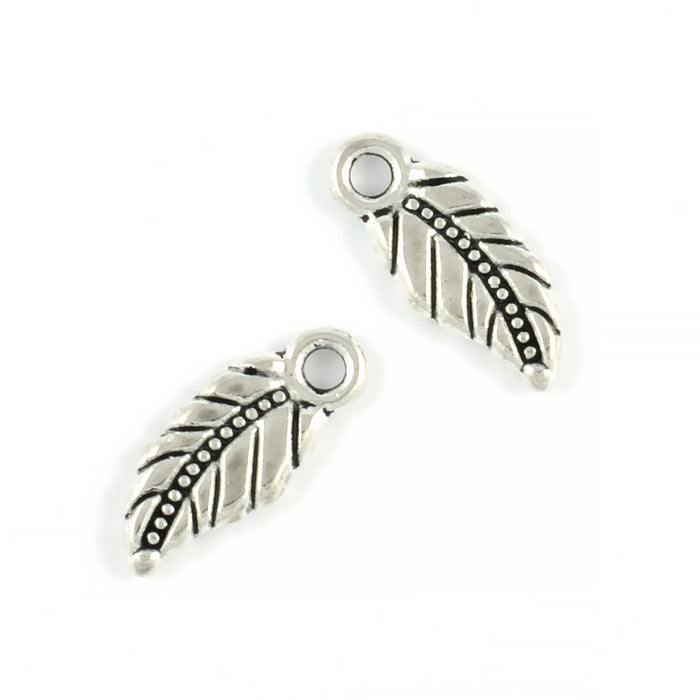 Charm, small feather, antique silver, 7x17mm, 10pcs